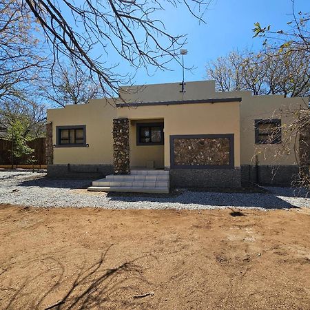 Marloth Cottage Marloth Park Buitenkant foto